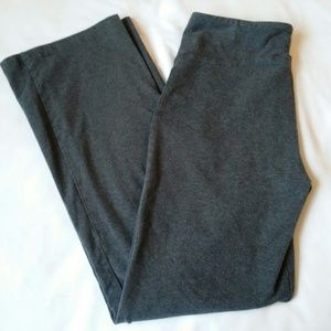 The Girls Gray Tummy Control Yoga Pant Size Large
